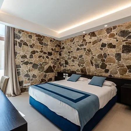 Ngonia Bay Boutique 4*