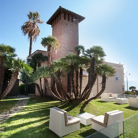 Ngonia Bay Boutique 3* Milazzo