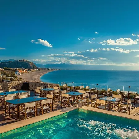 Ngonia Bay Boutique 3*