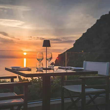 Ngonia Bay Boutique Hotel Milazzo