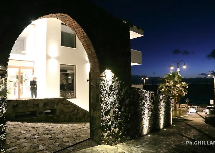 Ngonia Bay Boutique 酒店