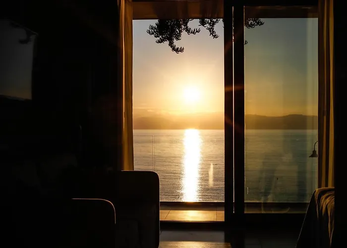 Ngonia Bay Boutique 4*