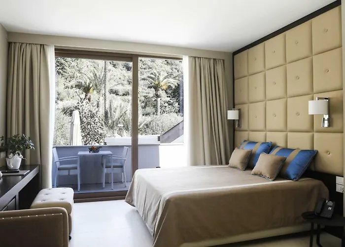 Ngonia Bay Boutique 4* 米拉佐